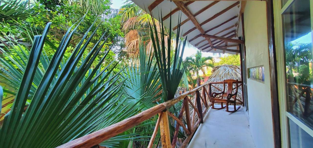 Layla Guesthouse Puerto Morelos Zewnętrze zdjęcie